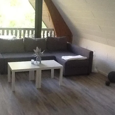 In Der Waldsiedlung Lägenhet